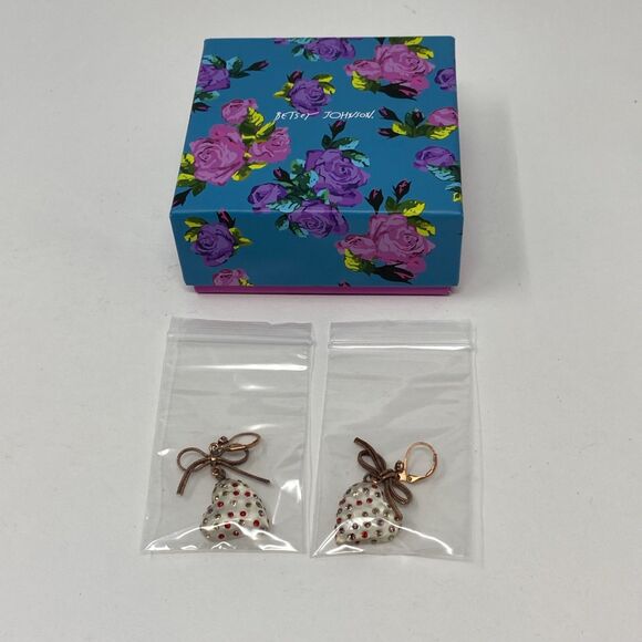 Betsey Johnson Stone Lucite Heart Drop Earrings Delicate Bow Mixed Multi-Colored - Picture 1 of 4